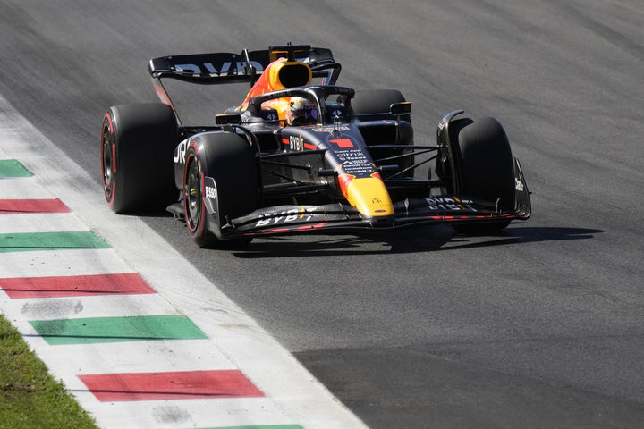 Formula 1: Η FIA ανακοίνωσε οικονομικές παραβάσεις από τη Red Bull, πρόβλημα και με την Aston Martin