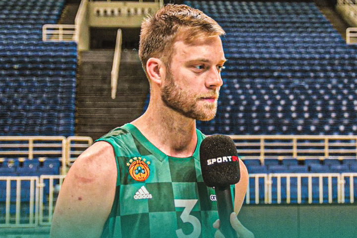 Η συνέντευξη του Νέιτ Γουόλτερς στο SPORT24: “Πίεση υπάρχει όπου κι αν βρίσκεσαι”