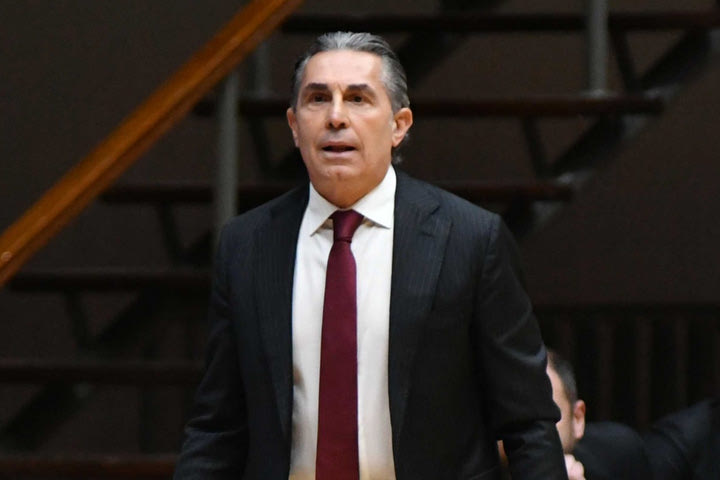 Ρεάλ Μαδρίτης: Ο Σκαριόλο θα επιστρέψει στη “βασίλισσα”, γράφουν οι Ιταλοί