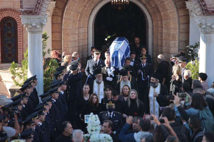 Αλέξανδρος Νικολαΐδης: Ο σπαραγμός του πατέρα του “Αϊτέ μου σου έκοψαν τα φτερά”