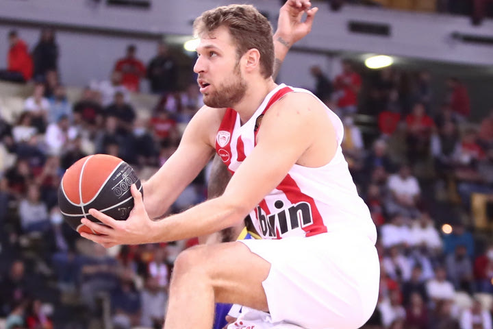 Ολυμπιακός – Περιστέρι 101-79: Τον νίκησε (τον Σπανούλη) γιατί τον αγαπούσε