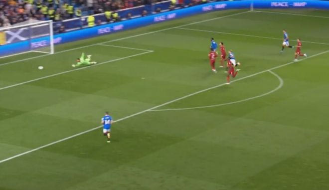 Το 1-0 της Ρέιντζερς επί της Λίβερπουλ με διαγώνιο σουτ του Άρφιλντ