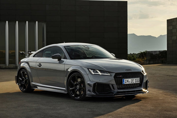 Audi TT RS Coupe iconic edition: Ένα ιδιαίτερο ΤΤ για 100 τυχερούς μόνο
