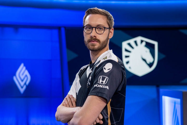O Bjergsen αποχαιρετά τη Team Liquid μετά από ένα χρόνο