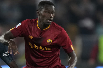 Ολυμπιακός: Η Ρόμα δεν κρατάει τον Μαντί Καμαρά, σύμφωνα με τους Ιταλούς