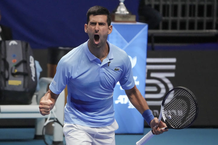 ATP Finals: Ο Τζόκοβιτς ισοπέδωσε τον Ρούμπλεφ και σφράγισε την πρόκριση στα ημιτελικά