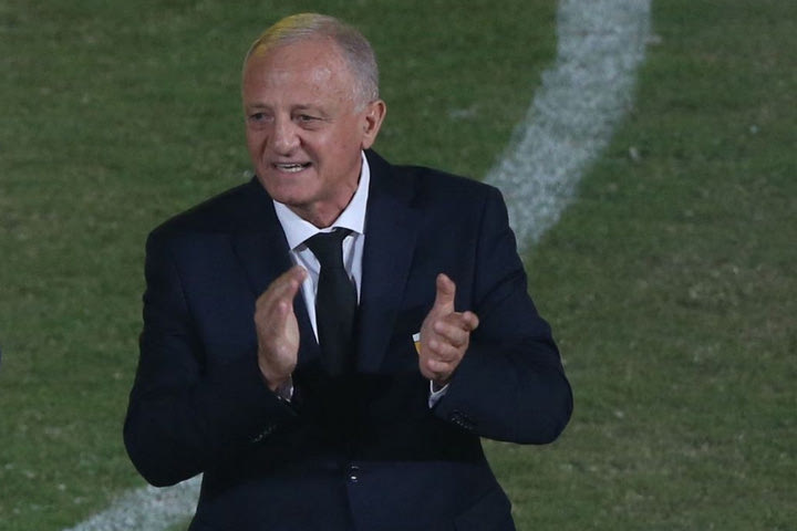 Ο Γιώργος Σαββίδης στο SPORT24: “Η φανέλα της ΑΕΚ είναι πλέον πιο βαριά, η ακουστική της OPAP Arena είναι 60 χιλιάδων”