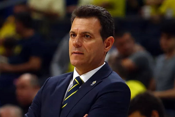 Φενέρμπαχτσε – Τόφας 82-68: Ο Ιτούδης πήρε την ελληνική μάχη των πάγκων με τον Πρίφτη