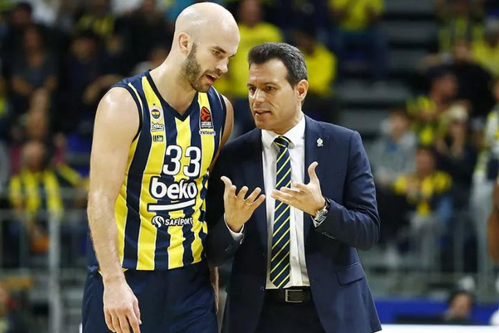 Φενέρμπαχτσε – Βαλένθια 79-77: Έμεινε στην κορυφή, έστω και με άγχος