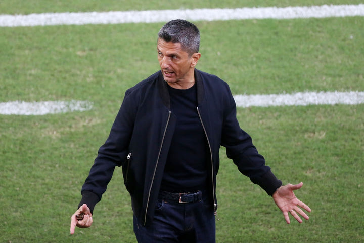 Λουτσέσκου: “Ο χρόνος λειτουργεί υπέρ μας”