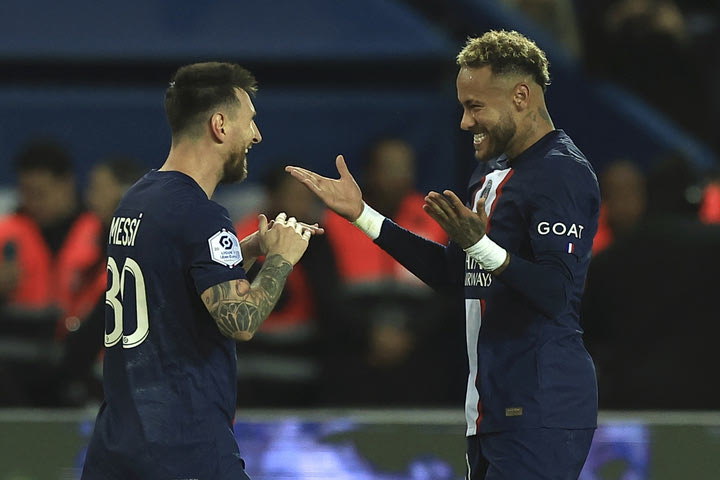 Champions League: Παρί, Μπενφίκα και Ντόρτμουντ προκρίθηκαν στα νοκ άουτ