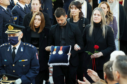 Αλέξανδρος Νικολαΐδης: Η συγκλονιστική στιγμή με τον Μουρούτσο να μεταφέρει τα Ολυμπιακά μετάλλιά του