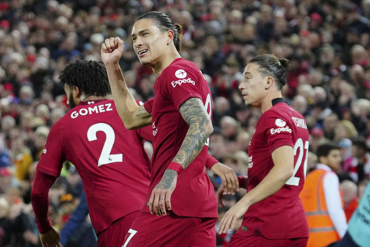 Premier League: Τρίποντο για Λίβερπουλ με γκολ Νούνιες από σέντρα Τσιμίκα, γκέλα για Τσέλσι με Μπρέντφορντ