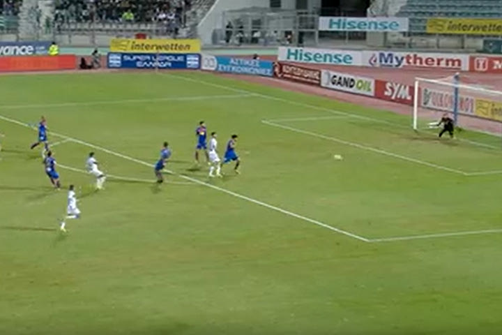 Ο Παλάσιος έκανε το 0-2 για τον Παναθηναϊκό με συρτό σουτ εκτός περιοχής