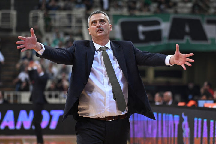 Ράντονιτς: “Συζητήσαμε για τον Μπέικον και αποφασίσαμε να τον πάρουμε, ελπίζουμε να μας βοηθήσει”