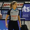 Άγνωστοι με μηχανάκια έξω από το σπίτι της Τσαρούχα, φώναξαν συνθήματα, πέταξαν τρικάκια και έβαψαν τοίχους