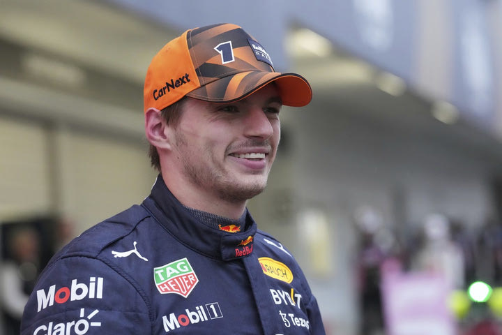 Formula 1: Ο Φερστάπεν αφήνει υπόνοιες ότι ίσως αποχωρήσει στο τέλος του 2028