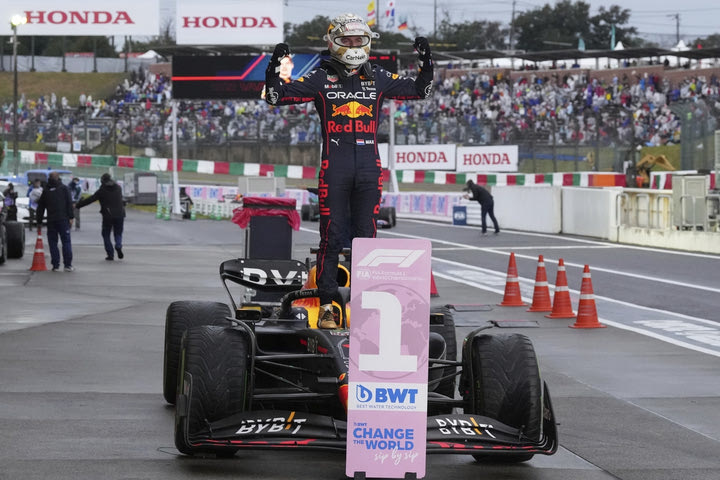 Formula 1: Δεύτερος διαδοχικός τίτλος για τον Φερστάπεν, η χρυσή βίβλος