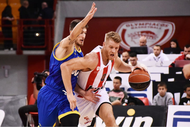 Basket League: Η βαθμολογία μετά από τη νίκη του Ολυμπιακού επί του Περιστερίου