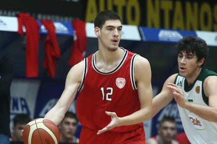 Ολυμπιακός μεταγραφές: Παραχώρησε δανεικό τον 18χρονο Ζορμπά στο Μαρούσι