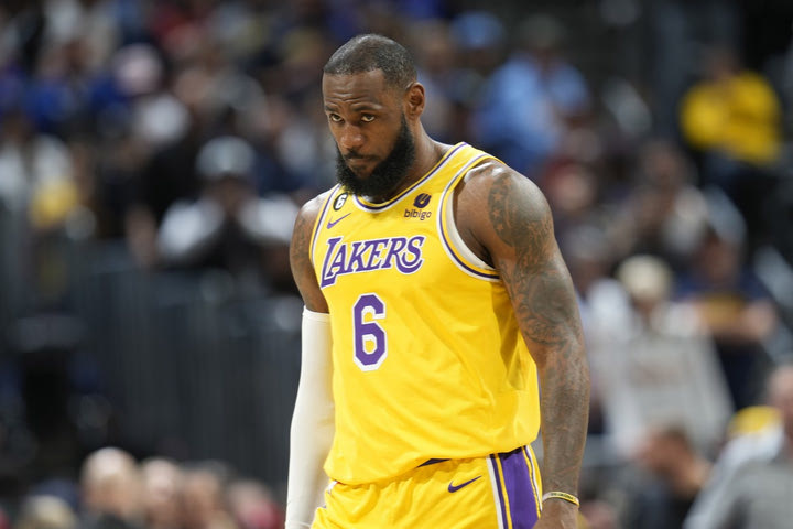 NBA, ΛεΜπρόν Τζέιμς: Δύο εβδομάδες εκτός δράσης και… βλέπουμε
