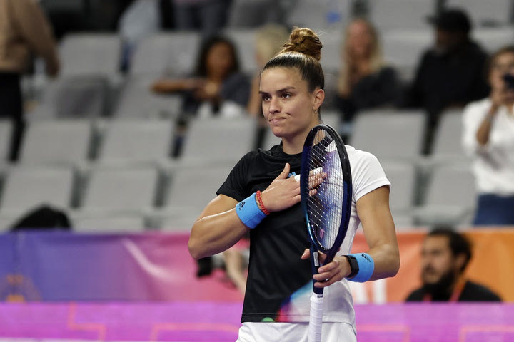 Ζαμπέρ – Σάκκαρη 0-2: Μπαίνει στα ημιτελικά του WTA Finals δίχως να έχει χάσει σετ η Μαρία