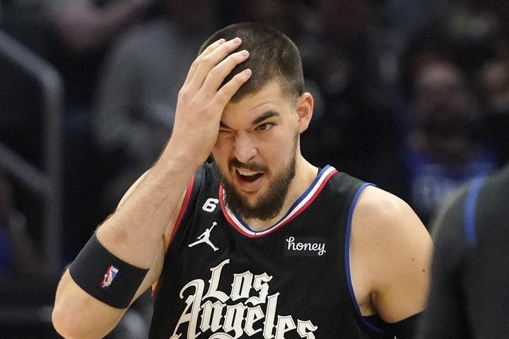 NBA: Ο Ίβιτσα Ζούμπατς ρεζίλεψε τους Ιντιάνα Πέισερς με επίδοση βγαλμένη από ταινία