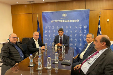 Αυγενάκης: Συνάντηση με αντιπροσωπεία της ΕΠΟ για το Μητρώο