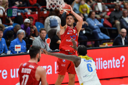 Αρμάνι Μιλάνο – Ερυθρός Αστέρας 74-68: Όσο ζει παλεύει κι όσο παλεύει, ελπίζει