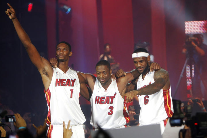 NBA: Οι Μαϊάμι Χιτ εξόφλησαν τον Κρις Μπος έπειτα από 5 χρόνια και 120 δόσεις
