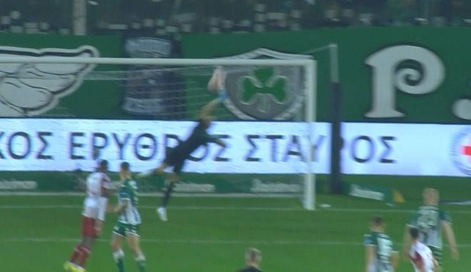 Ο Μπρινιόλι με ωραία απόκρουση κράτησε το 0-0 σε σουτ του Μασούρα