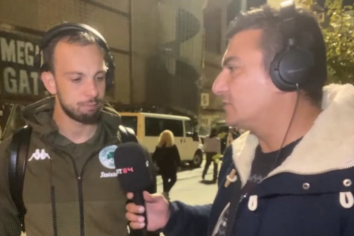 Ο Αλμπέρτο Μπρινιόλι στην Game Night: “Να σκεφτούμε το ματς που κάναμε και να συνεχίσουμε να παλεύουμε κόντρα σε όλους”