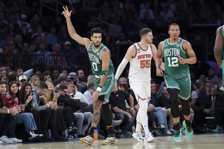 NBA: Οι Σέλτικς καθάρισαν τους Νικς με ρεκόρ 27 τριπόντων