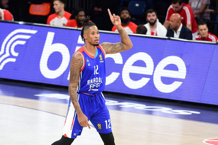 Εφές – Ολυμπιακός: Οι 196 ημέρες από το σουτ του Μίτσιτς και η απομόνωση του Κλάιμπερν