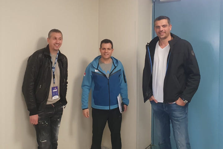 Το “πηγαδάκι” Ιτούδη, Διαμαντίδη και Τσαρτσαρή μετά από την προπόνηση της Εθνικής