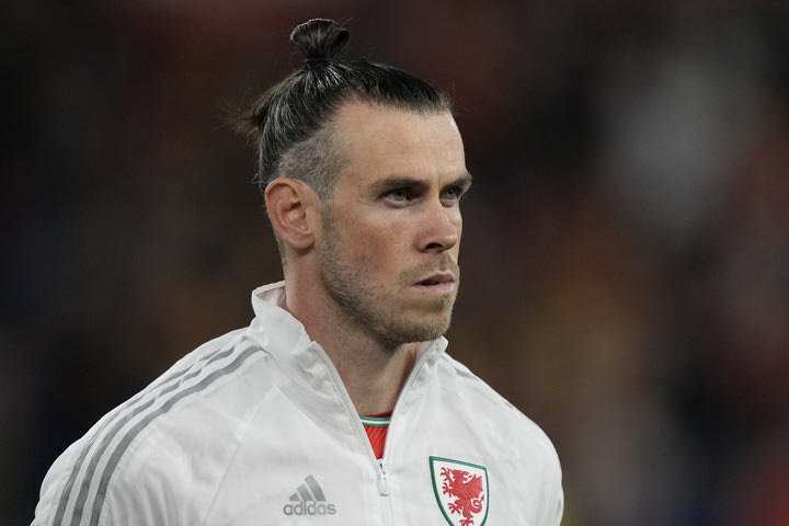 Γκάρεθ Μπέιλ: Αποκάλυψε γιατί αποσύρθηκε απο το ποδόσφαιρο – “Όταν αρρώστησε ο πατέρας μου κατάλαβα ότι υπάρχει ζωή και εκτός γηπέδου”