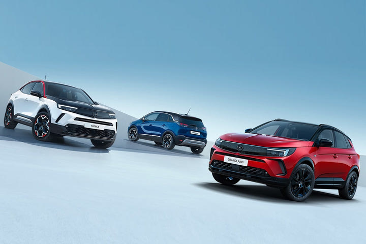 Opel Black Friday με ειδικές τιμές και ετοιμοπαράδοτα μοντέλα