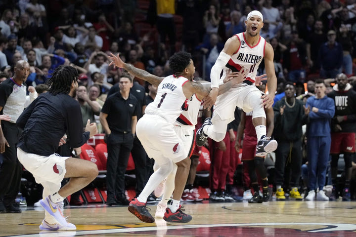 NBA: Το buzzer-beater του Χαρτ έπιασε κορυφή