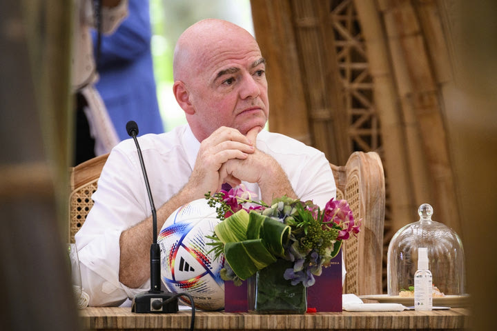 Ινφαντίνο για τον πόλεμο στην Ουκρανία: “Παύσατε πυρ κατά τη διάρκεια του Μουντιάλ”