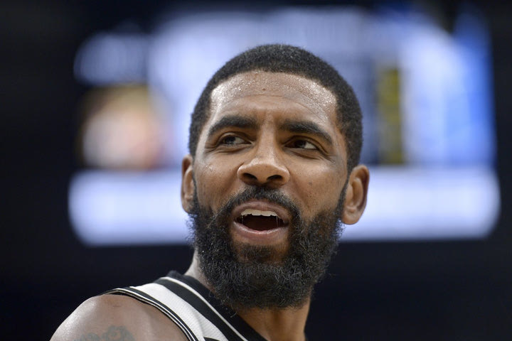 NBA: Η NIKE διέκοψε τη συνεργασία της με τον Καϊρί Ίρβινγκ
