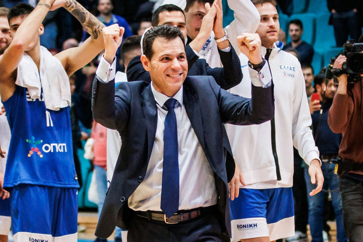 Το νέο Εκεντρεβίλ της Ελλάδας δείχνει Ασία και Παρίσι, μόνο κοινό συμφέρουν έχουν EuroLeague και FIBA