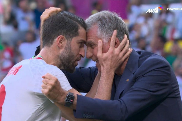 Μουντιάλ 2022, Ιράν: Ο ξέφρενος πανηγυρισμός Ανσαριφάρντ και Κεϊρόζ στο γκολ του Τσεσμί