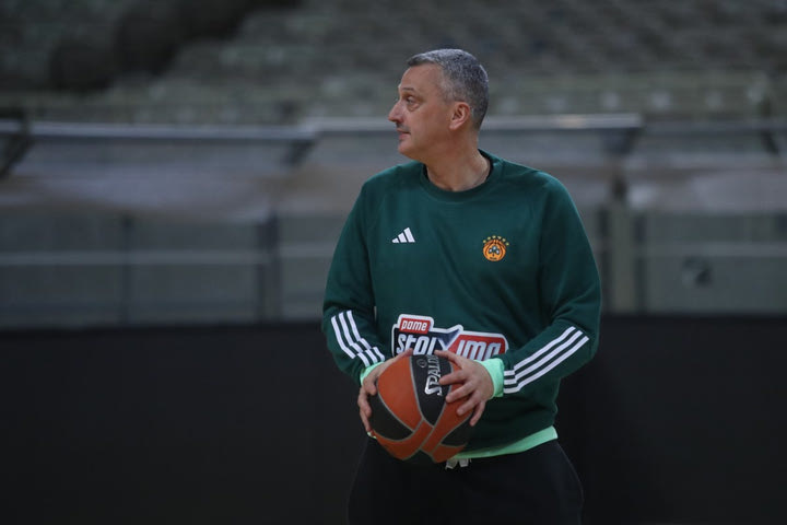 Ράντονιτς: “Να δείξουμε αντίδραση, να είμαστε έτοιμοι να πολεμήσουμε”