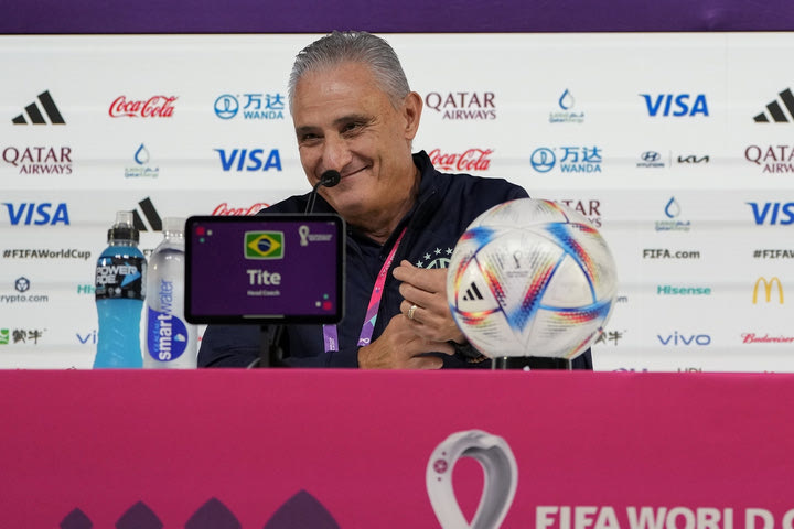 Μουντιάλ 2022, Τίτε: “Η Βραζιλία αγαπάει το ποδόσφαιρο, ονειρευόμαστε να κατακτήσουμε το τρόπαιο”