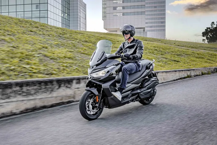 Νέο Voge SR4 Max: Ήρθε Ελλάδα με τιμή από 5.995 €