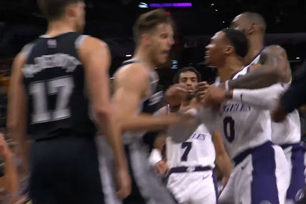 NBA: Τρελάθηκε ο Γουέστμπρουκ επειδή μάτωσε από σκληρό φάουλ του Κόλινς και του ζήτησε τον λόγο