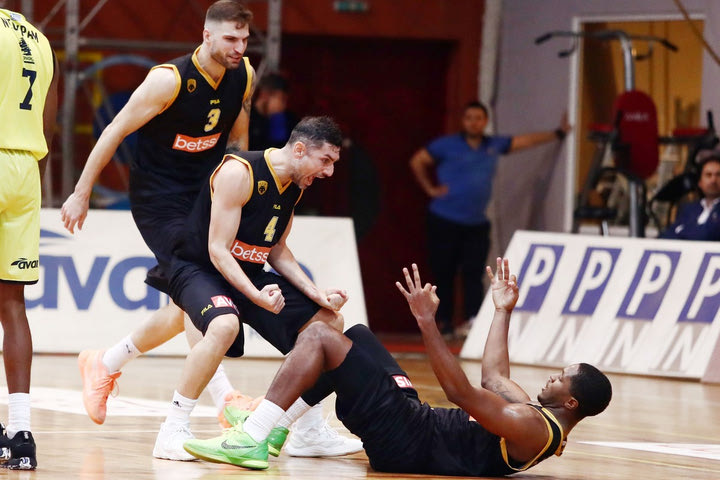 Λαύριο – ΑΕΚ 67-84: Έκλεισε γρήγορα την παρένθεση