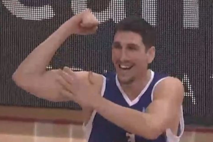 All-Star Game 2022: Ο Λαρεντζάκης το ‘βαλε στον Φαλ και του έδειξε τα μπράτσα του