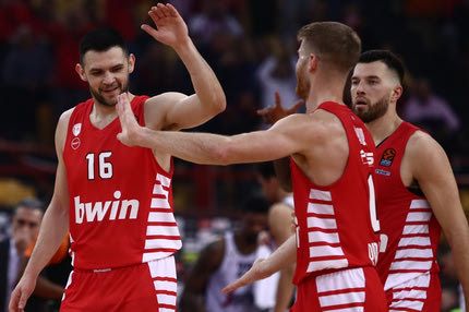 Η πάσα και το δόγμα του Μπαρτζώκα οδηγούν τον Ολυμπιακό