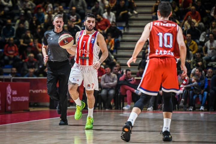 Χριστουγεννιάτικος περίπατος με σούπερ Καμπάσο για τον Ερυθρό Αστέρα